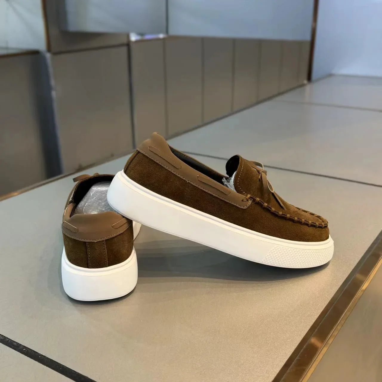 Mocassim Masculino de Couro Respirável – Slip - On Confortável para Estilo Casual Todos os Dias - Altino