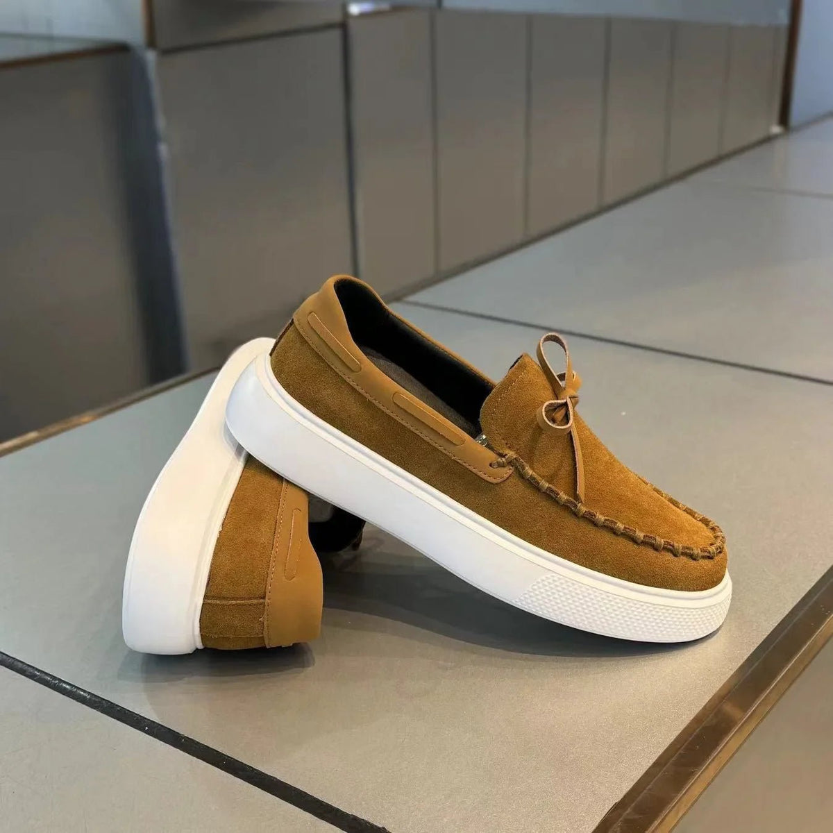 Mocassim Masculino de Couro Respirável – Slip - On Confortável para Estilo Casual Todos os Dias - Altino